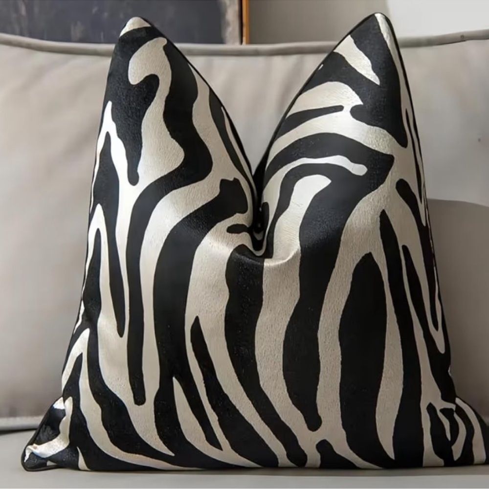 🆕 ZG Style Zebra Pillow Cover Sham Animal Print Euro Square 24” Modern Glam NEW